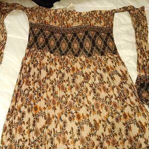 Casual flowery dress